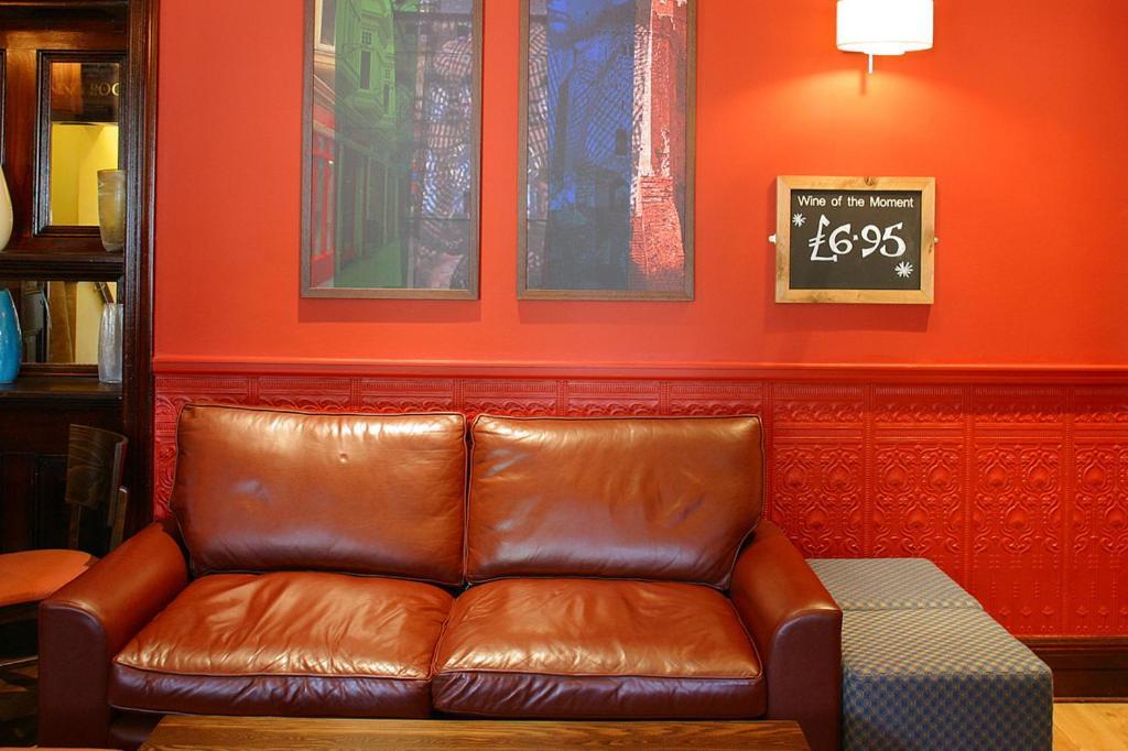 Church Guesthouse Cardiff Ngoại thất bức ảnh