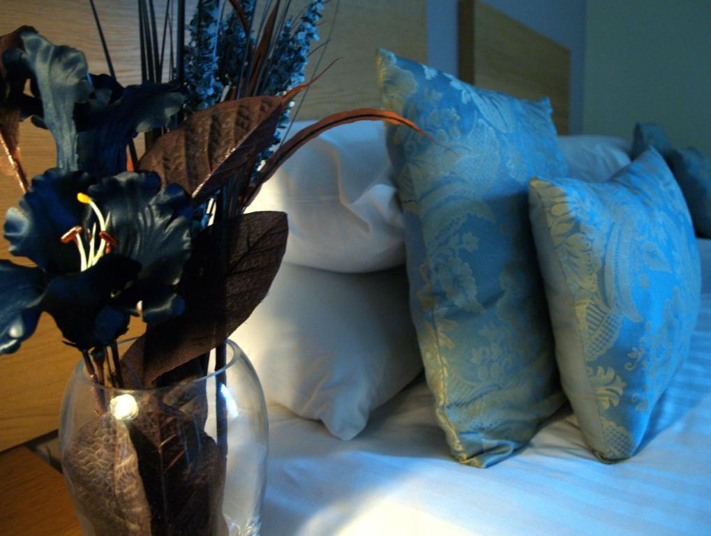 Church Guesthouse Cardiff Ngoại thất bức ảnh