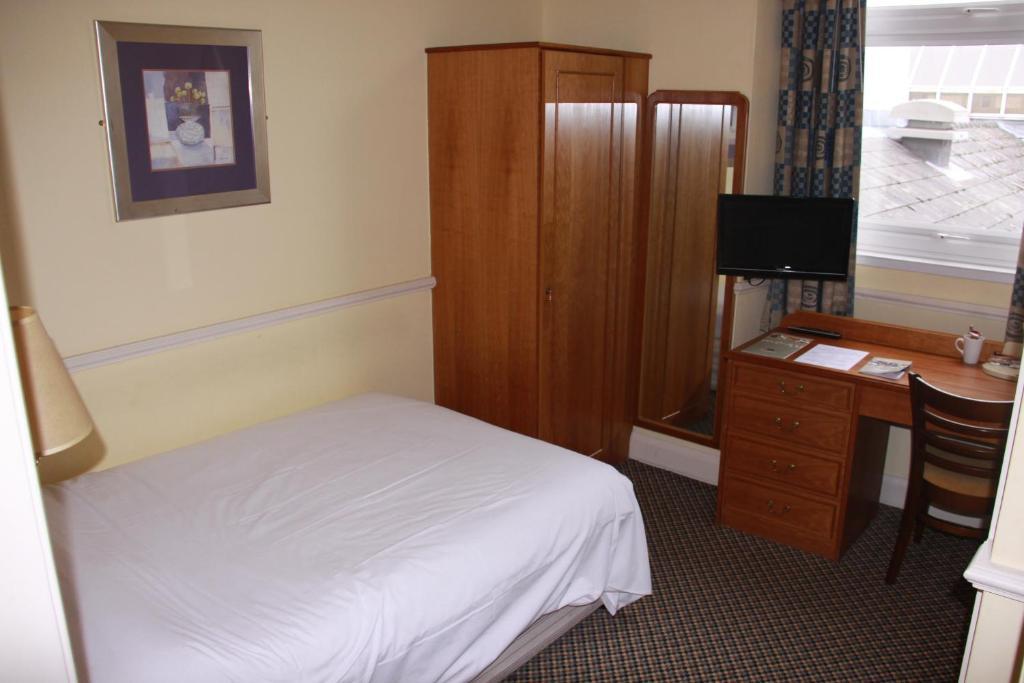 Church Guesthouse Cardiff Phòng bức ảnh