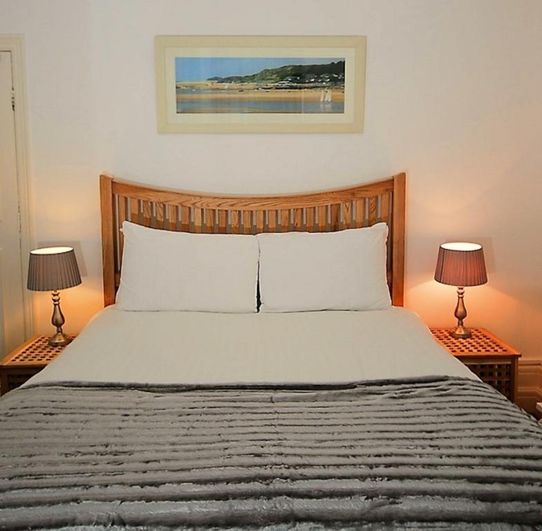 Church Guesthouse Cardiff Ngoại thất bức ảnh