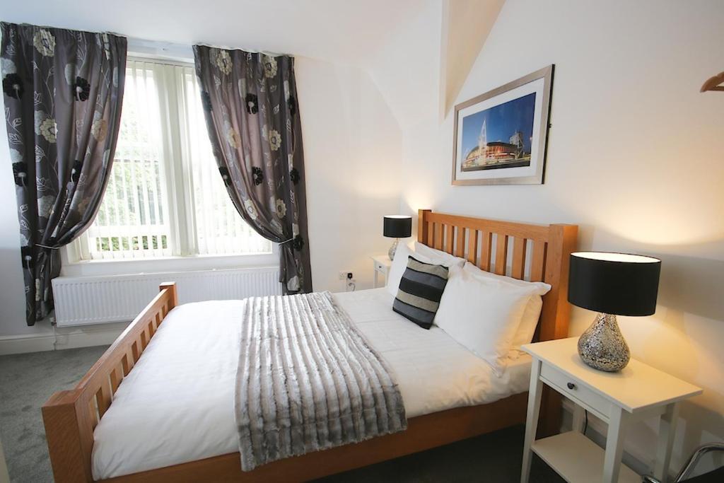 Church Guesthouse Cardiff Ngoại thất bức ảnh